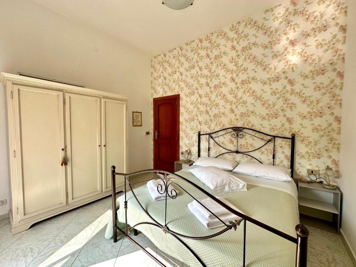 Bed and Breakfast Family Relax Caracciolo Nápoles Exterior foto